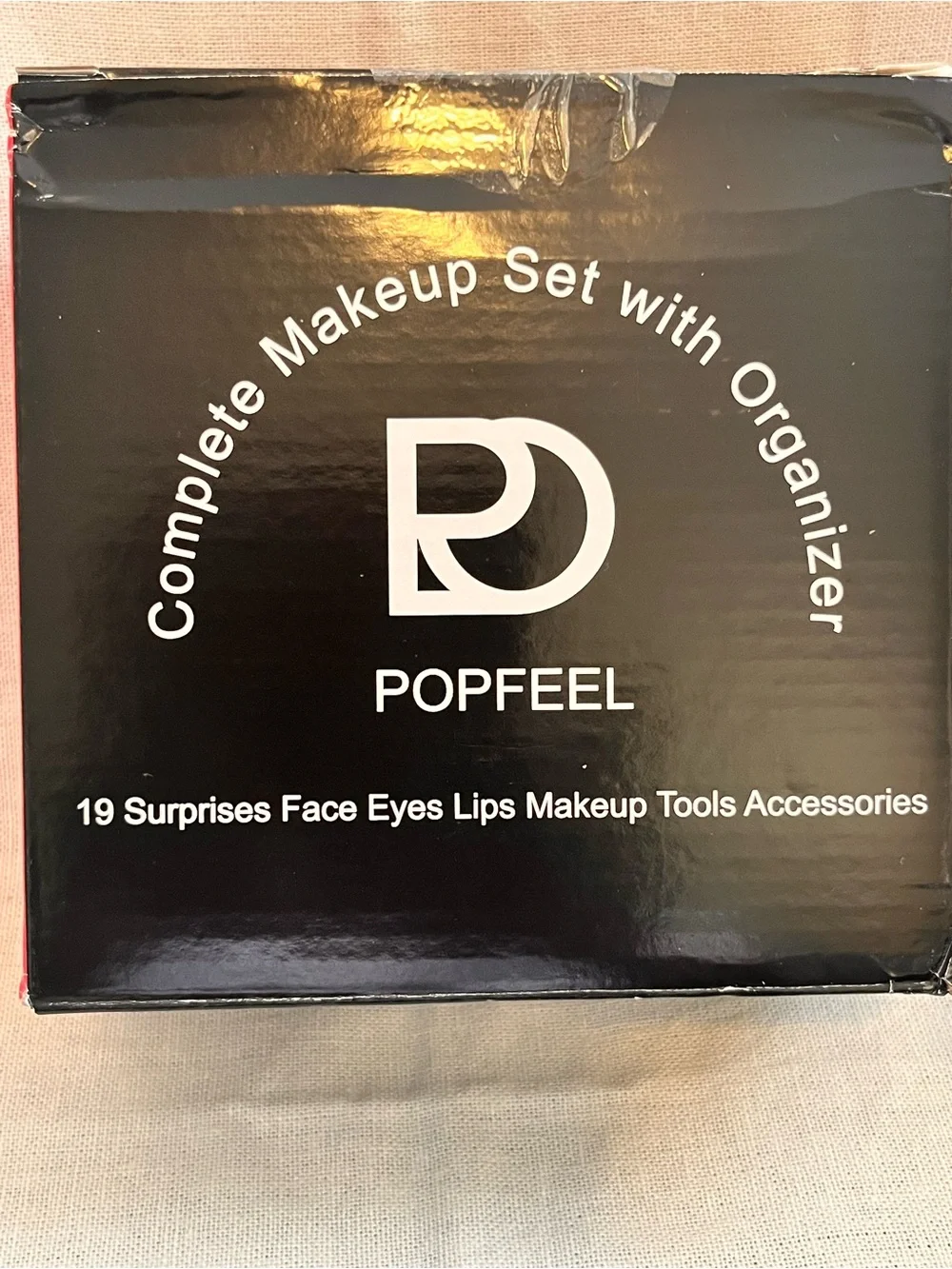 Popfeel Make up with Clear Ribbed Plastic Make Up & Organizer Bundle